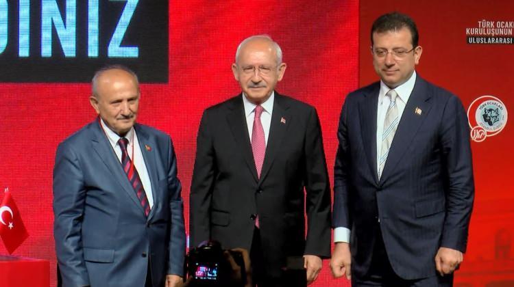 <p>Türk Ocakları Genel Merkezi, bu konudaki samimi, hasbi ve tavizsiz tutumuna halel getirilmesine izin vermeyecektir. Devlete ‘seri katil’ diyenlerin Türk Ocakları toplantılarda boy göstermesi kabul edilemez.<strong>​</strong></p>
