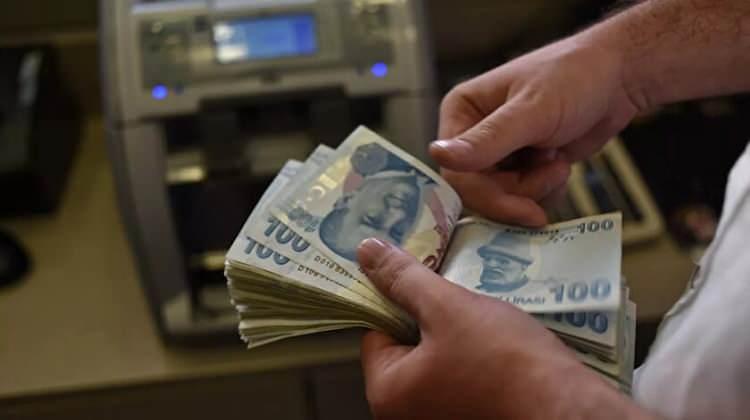 <p><strong>5) Bera Holding</strong></p>

<p>Bankacılık Düzenleme ve Denetleme Kurulu’nun 24 Haziran 2022 tarihli ve 10250 sayılı yabancı para nakdi varlıklarının Türk Lirası karşılığı 15 Milyon TL’yi aşan şirketlere yönelik Türk Lirası kredi kullandırımlarına ilişkin kısıtlayıcı kararının, Şirketimizin finansal tabloları ve faaliyetleri üzerinde herhangi bir etkisi bulunmamaktadır.</p>

<p> </p>

<p><strong>6) BMS Çelik Hasır</strong></p>

<p>BDDK'nın  24.06.2022 tarihli, yabancı para nakdi varlıklarının TL karşılığı 15  Milyon TL'yi aşan şirketlere dönük TL cinsinden kredi  kullanımını kısıtlayıcı kararının, Şirketimizin faaliyetleri ve finansal  tabloları üzerinde herhangi bir etkisi olmayacağı öngörülmektedir.</p>

<p>31.03.2022 tarihi itibarı ile Şirketimizin;</p>

<p>a- Yabancı para mevduatları 249.342 ABD Doları ve 75.920 Euro'nun TL karşılığı.4.889.977- TL olup, TL mevduat toplamı 7.873.968 TL’dir.</p>

<p>b- Kısa ve uzun vadeli döviz kredileri ile dövizli finansal kiralama borçları toplamı 675.705 ABD Doları olup,  kısa ve uzun vadeli TL kredileri ile 15.785.221 TL’dir.</p>
