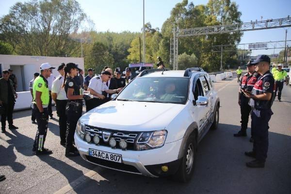 <p>Dünyanın en önemli turizm merkezlerinden biri olan Bodrum’da Kurban Bayramı öncesinde trafik yoğunluğu yaşandı.</p>