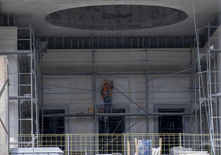 <p>Camide 900 araçlık yer altı katlı otopark bulunacak.</p>

<p> </p>

<p> </p>

<p>​</p>
