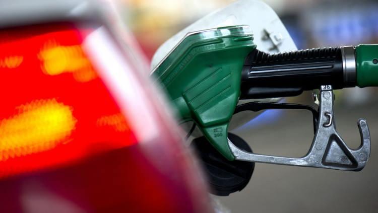 <p>Petrol fiyatlarındaki düşüşte, başta ABD olmak üzere dünya genelinde güçlenmeye devam eden resesyon endişeleri ve enflasyona ilişkin belirsizlikler etkili olmayı sürdürdü.</p>

<p> </p>
