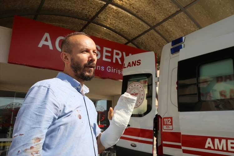 <p> Kurban kesimi sırasında yaralanan acemi kasaplar Nevşehir Devlet Hastanesi'ndeki tedavilerinin ardından taburcu edildi.</p>
