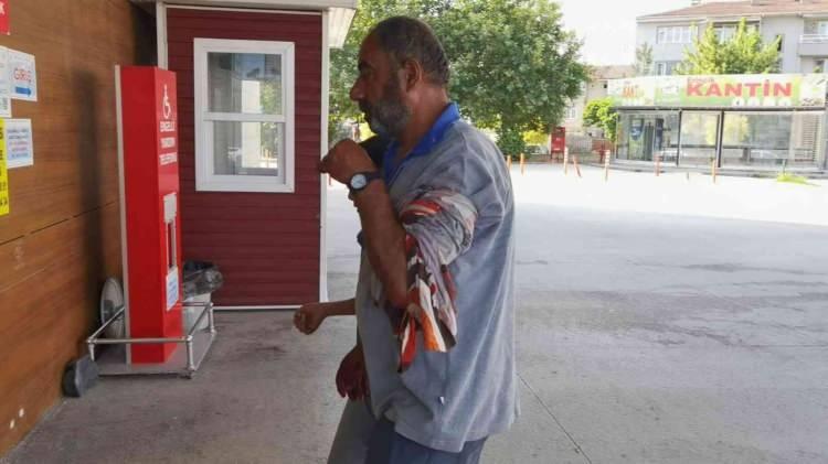 <p>Kurban Bayramı’nın ilk dakikalarından itibaren İnegöl’ün çeşitli mahallelerinden ’acemi kasap’ haberleri gelmeye başladı. </p>
