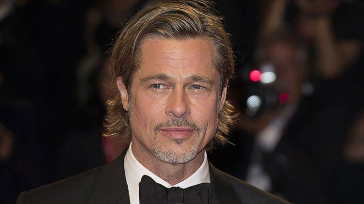 <p><span style="color:#800080"><strong>Dünyaca ünlü oyuncu Brad Pitt, daha önce kimsenin bilmediği hastalığını açıkladı. Sosyal medyada gündem olan 58 yaşındaki oyuncu "prosopagnozi" (yüz körlüğü) hastalığına sahip olduğunu açıkladı. </strong></span></p>
