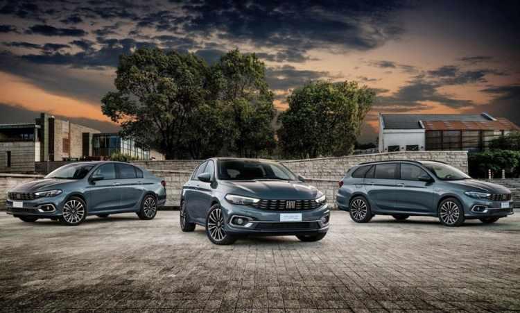 <p><strong>EN &Ccedil;OK SATAN MODELLER</strong></p>

<p>Model d&ouml;k&uuml;mlerine g&ouml;re incelendiğinde ise en &ccedil;ok satan 5 otomobil modeli şunlar:&nbsp;<br />
&nbsp;</p>

<p>1 -&nbsp;FIAT EGEA SEDAN- 28.850 adet&nbsp;</p>

<p>2 -&nbsp;RENAULT CLİO HB - 22.816 adet</p>

<p>3 -&nbsp;TOYOTA COROLLA - 16.783 adet</p>

<p>4 - DACİA DUSTER&nbsp;- 12.957 adet</p>

<p>5 -&nbsp;RENAULT MEGANE SEDAN&nbsp;- 11.155 adet&nbsp;</p>
