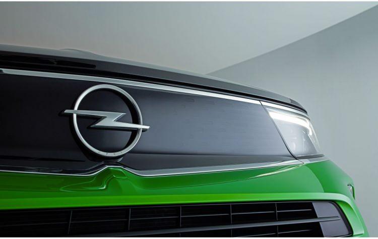 <p><strong>OPEL</strong></p>

<p>Satış Adedi: <strong>4,115</strong></p>

