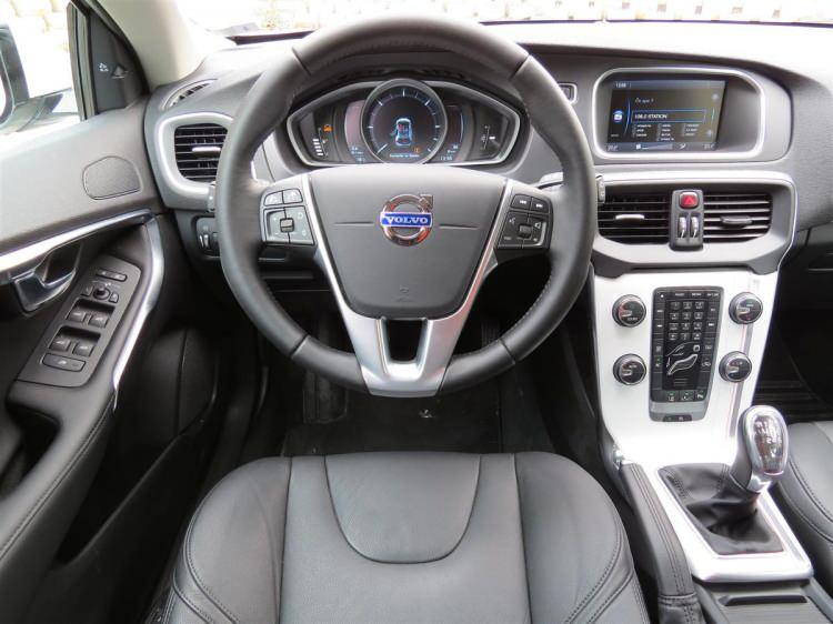 <p><strong>VOLVO</strong></p>

<p>Satış Adedi: <strong>774</strong></p>

