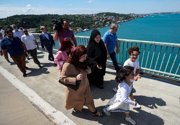 <p>Her yaş grubundan insan vardı. Bombaların üzerlerine kahramanca gittiler. Burada bir kahramanlık destanı yazıldı. </p>
