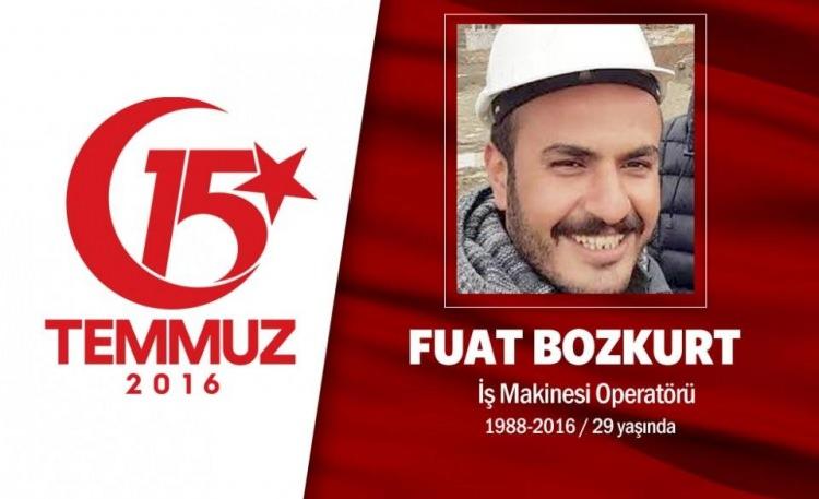 <p>15 Temmuz gecesi yüzbinlerle birlikte sokağa çıkanlar arasındaydı. “Asker kışlaya” sloganları altında ankara semalarına alçak uçuş yapan darbecilerin ele geçirdiğİ savaş uçaklarının görüntülerini çekti. Genelkurmay kavşağında darbecilerin helikopterli saldırısı sonrası Şehit düştü. Fuat Bozkurt'un ailesi, yaralı haldeyken "Doktor yaramı Sarsın tekrar gideceğİm" diyen ve vatanı İçin cannını feda eden oğLu ile gurur duyuyor. Fuat Bozkurt, Malatya'da son yolculuğuna uğUrlandı. </p>
<p> </p>