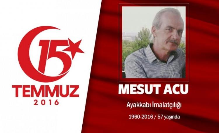 <p>Emekli Astsubay Mesut Uca, 1960 yılında Ankara’da doğdu. Uzun yıllar Türk Silahlı Kuvvetleri bünyesinde çalıştıktan sonra emekli oldu. Ayakkabı imalatçılığı yapan Mesut Uca, 56 yaşına rağmen darbe girişimi gecesi direnmek üzere sokağa çıktı. Mesut Uca, 15 Temmuz gecesi Genelkurmay Başkanlığı’nı işgale eden darbecilerin açtığı ateş sonucu şehit oldu. 56 yaşındaki Mesut Uca, evli ve 4 çocuk babasıydı. Şehit Mesut Uca, 15 Temmuz’da şehit olan 9 kahramanla birlikte yan yana Ankara Karşıyaka Mezarlığı’na defnedildi. </p>
<p> </p>