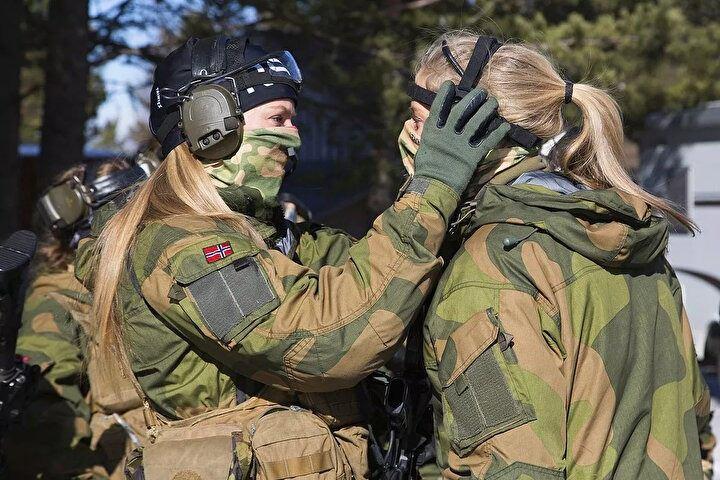 <p>33-Norveç</p>

<p> </p>
