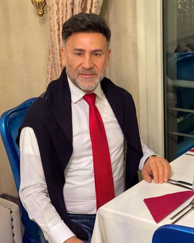 <p><span style="color:#EE82EE"><strong>"İnşallah en kısa zamanda seri üretime geçer. Ben şimdiden araştırmalara başladım ve ön satış için şimdiden bekliyorum. "</strong></span></p>