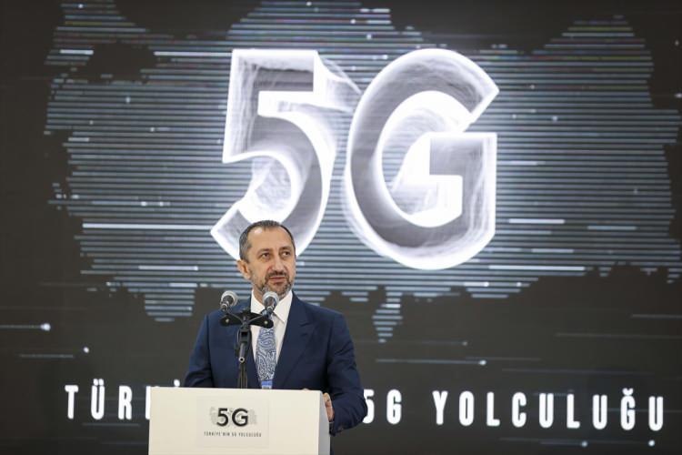 <p>Türk Telekom CEO'su Ümit Önal </p>