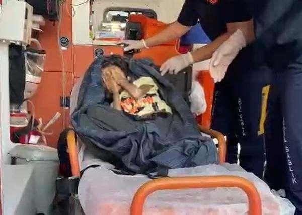 <p>Çok zeki bir çocuktu. Daha 10 aylıkken çatal kullanarak yemek yiyordu. 3 yıl önce annem kalp krizi nedeniyle hayatını kaybetti. Hem annemin cenazesine katılmak hem de oğlumu almak için Bursa’ya geldim. </p>
