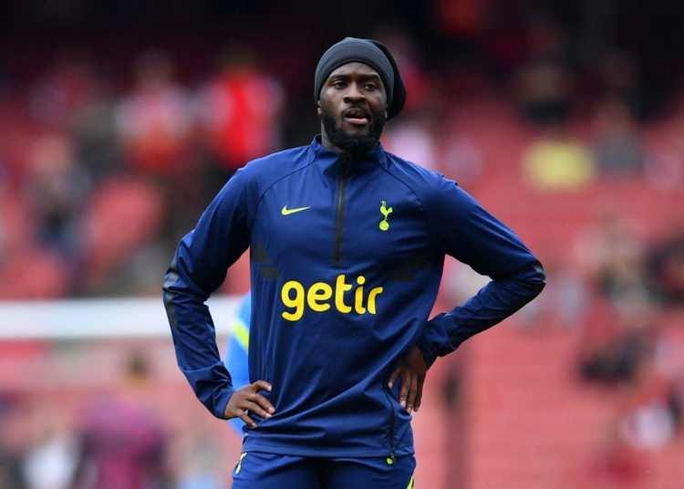 <p><strong>Ndombele için kiralama formülü</strong></p>

<p>Galatasaray, Conte'nin takımda düşünmediği Tanguy Ndombele için girişimlerini sürdürüyor.</p>

<p>Ada ekibinde yılda 7 milyon Euro kazanan oyuncu, geçen yıl eski takımı Lyon'a kiralanırken, Fransızlar Ndombele için 3.5 milyon Euro ödemişti. Maaşının kalan kısmını Tottenham'ın karşıladığı Fransız orta saha için Cim Bom da benzer bir formülle işi bitirmek istiyor.</p>
