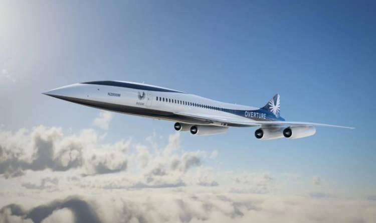 <p>Boom Supersonic isimli ABD havayolu firması, geçtiğimiz günlerde Farnborough Uluslararası Hava Gösterisi'nde, ses hızının üzerinde hareket edebilen yolcu uçağı 'Overture'u tanıttı. Uçak 2026 ilk ticari uçuşlara hazırlanmaya başlıyor.</p> 
