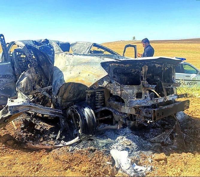 <p><strong>FOTOĞRAFLARI YAYINLANDI</strong></p>

<p>Terör örgütü PKK'nın sözde Kerkük sorumlusu Mehmet Doğan'ın etkisiz hale getirildiği operasyon sonrası fotoğraflar yayınlandı. PKK'nın sözde Kerkük sorumlusu Mehmet Doğan'ın etkisiz hale getirilirken içinde bulunduğu araç böyle görüntülendi:</p>
