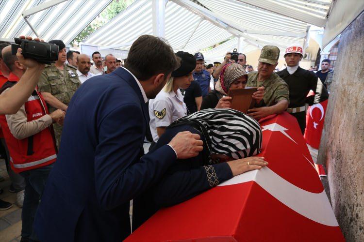 Şehit Piyade Uzman Çavuş Keçe, Kahramanmaraş'ta son yolculuğuna uğurlandı