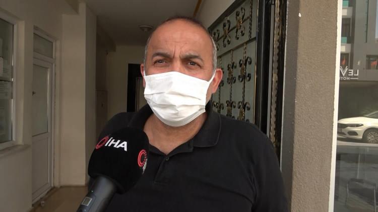 <p><strong>TEYZE'Yİ GÖREN ESNAF KONUŞTU</strong></p>

<p>İçinde adeta dram yaşanan apartmanın girişinde bulunan esnaf Dinçer Yılmaz tutuklanan teyze için, “Kadınla komşu olduğumuz için sadece akşamları girip çıktığını görüyorduk. Ben sabah saatlerinde girdiğini hiç görmedim. Akşamları gelip giderdi. Geldiği zaman ise elinde iki üç poşet olurdu. </p>
