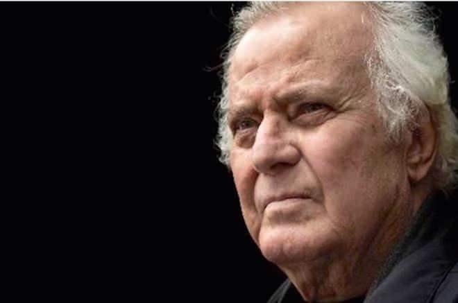 <p><span style="color:#000000"><strong>Akciğer kanseriyle mücadele eden Akan, 16 Eylül 2016 yılında yaşama veda etti.</strong></span></p>
