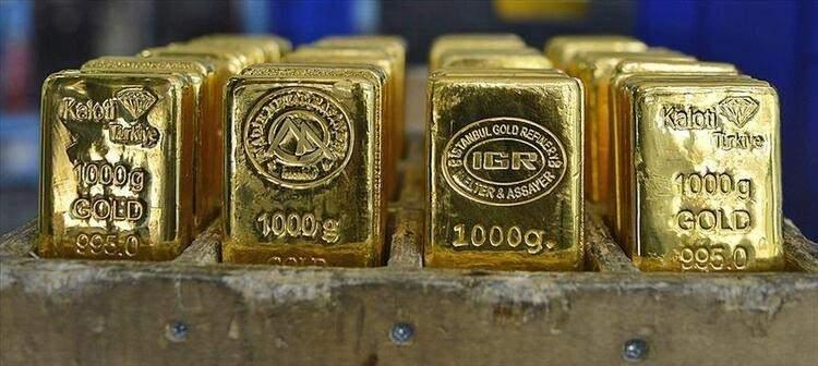 <p>8- İsviçre Altın rezervi: 1040 ton</p>