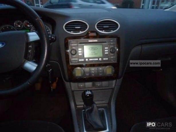<p>Araca binilip kapılar kapatılır, Kontak anahtarı tüm kontrol ışıkları yanana kadar çevrilir, motor çalıştırılmaz!, Kapı kilit düğmesinden üç defa üst üste kilitleme uygulanır, kapa-aç-kapa-aç-kapa-aç.. Kontak anahtarı çevrilerek kapatma konumuna getirilir</p>

<p> </p>
