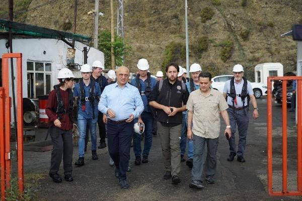 <p>Denetim heyeti, tahıl yüklü gemi Razoni'ye doğru yola çıktı</p>

