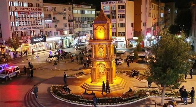 <p>Aksaray'da mevduat bankalarında döviz mevduatının payı yüzde 58,1.</p>