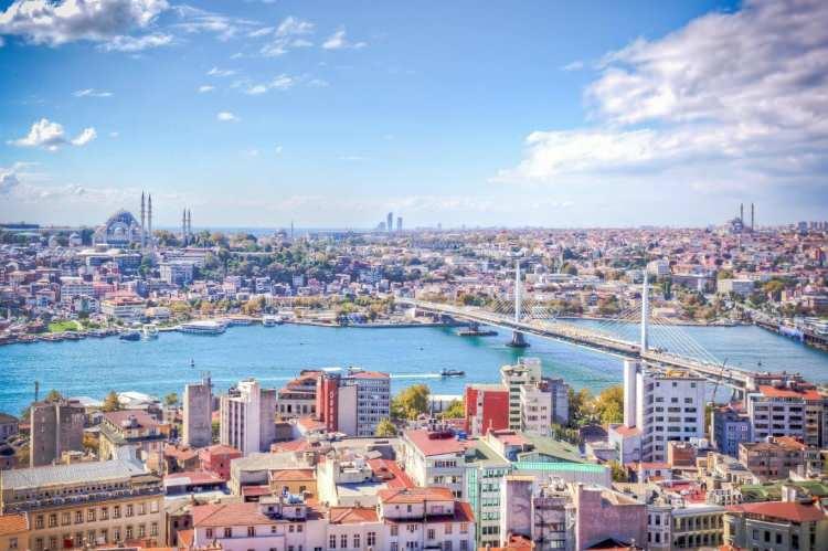 <p>ve yüzde 26,39'la İstanbul</p>
