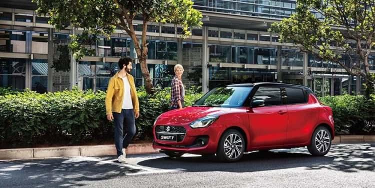 <p><strong>SUZUKİ</strong></p>

<p> </p>

<p>SWIFT HİBRİT 1.2 MHEV CVT GL Techno (Tek Renk) Otomatik Benzinli 83 PS 4x2 - <strong>579.000 </strong>TL</p>

<p> </p>

<p>1.2 MHEV CVT GL Techno (Çift Renk) Otomatik Benzinli 83 PS 4x2 - <strong>584.000 </strong>TL</p>

<p><br />
<br />
1.2 MHEV CVT GLX Premium (Tek Renk) Otomatik Benzinli 83 PS 4x2 - <strong>629.000 </strong>TL</p>

<p><br />
<br />
1.2 MHEV CVT GLX Premium (Çift Renk) Otomatik Benzinli 83 PS 4x2 - <strong>634.000 </strong>TL</p>

