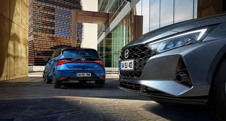 <p><strong>HYUNDAI </strong>-</p>

<p>27306 adet satıldı</p>

<p> </p>

<p>En çok satan modeli i20: <strong>8947 </strong>adet</p>
