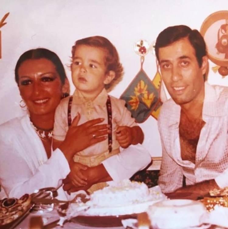 <p><span style="color:#000000"><strong>Hakaret ve tehdit mesajları üzerine soluğu savcılıkta alan Ali Sunal, huzurlarının kalmadığını söyledi.</strong></span></p>
