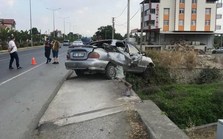 <p>Kaza, Samsun'un 19 Mayıs ilçesi Dereköy Mahallesi, Samsun Sinop karayolu, Dereköy Köprüsü üzerinde sabah saat 06.45 sıralarında meydana geldi.</p>

