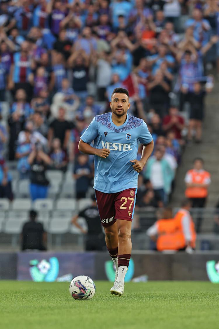 <p>Trezeguet</p>
