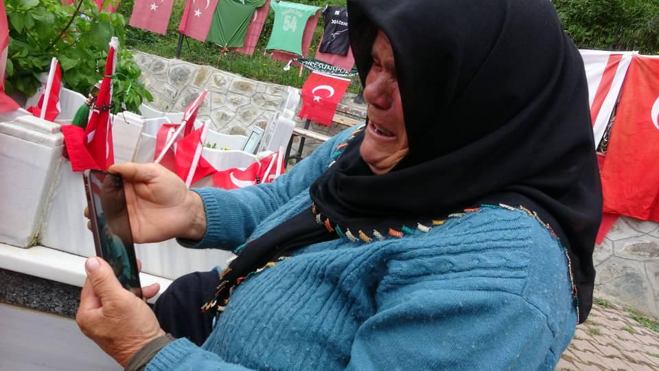 <p>Trabzon'un Maçka ilçesinde, PKK'lı teröristlerce açılan ateşte şehit olan Eren Bülbül'ün (15) son fotoğrafı yayınlandı.</p>
