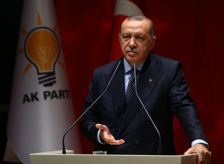<p>Sade bir programla 21. yaşını kutlamayı planlayan AK Parti, bu doğrultuda "Bir Olduk 21 Olduk" temasıyla 15 Ağustos'ta bir program yapacak.</p>

<p> </p>
