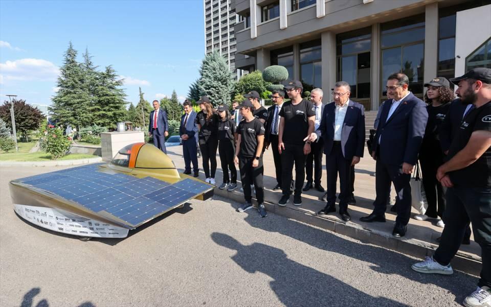 <p>ARIBA ZES X aracı, 2022 European Solar Challenge ve 2023 World Solar Challenge yarışmalarına katılacak.</p>

<p> </p>
