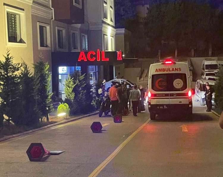 <p>Olayda, anne H.Ö. (45), ağabeyi H.F.Ö. (25) ve kardeşi T.Ö. (11) olay yerinde hayatını kaybetti.</p>
<p> </p>