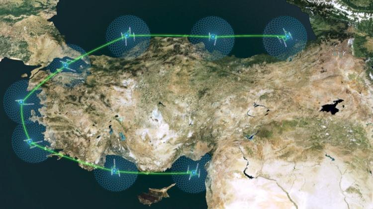 <p>Geleneksel tedarik kurumu olarak başta Milli Savunma Bakanlığı, İçişleri Bakanlığı ve Milli İstihbarat Teşkilatı olmak üzere çeşitlik kurumlarla çalışmalarımızın yanında eğitimde müfredat ve insan kaynakları politikaları, enerjide teknik altyapının korunması ve yerleştirmesi çalışması, sağlıkta teknoloji yatırımları, ulaşımda akıllı şehir uygulamaları, haberleşme, 5G ve mobil iletişim uygulamaları gibi konuya münhasır pek çok çalışmamız bulunmaktadır" şeklinde konuştu.</p>