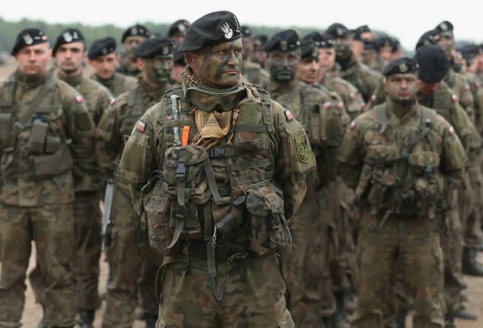 <p><strong>18- POLONYA</strong><br />
<br />
14,500,000,000 dolar (Milyar)</p>
