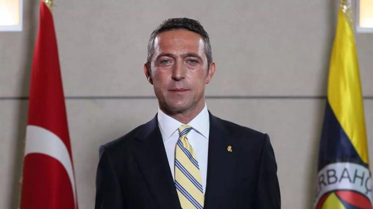 <p>Ali koç</p>