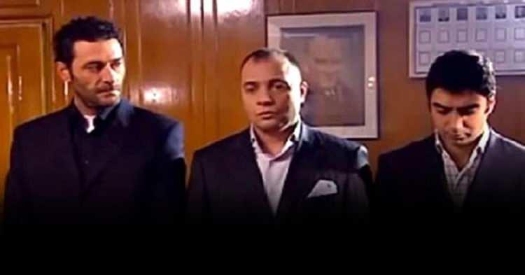 <p><span style="color:#000080"><strong>Kurtlar Vadisi dizisinde Süleyman Çakır'ı öldüren Cerrahpaşalı Halit olarak hafızalara kazınan Mehmet Özcan Varaylı'nın son hali merak konusu oldu.</strong></span></p>