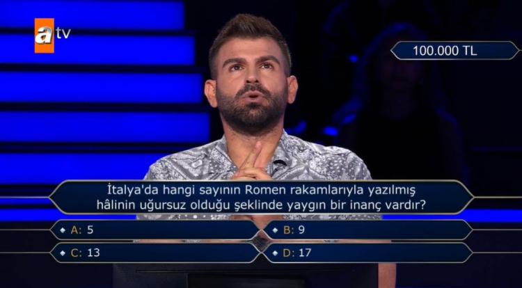 <p><span style="color:#800080"><strong>Yarışmacı "İtalya'da hangi sayının Romen rakamlarıyla yazılmış halinin uğursuz olduğuna inanılır?" sorusu karşısına uzun süre düşündü. </strong></span></p>
