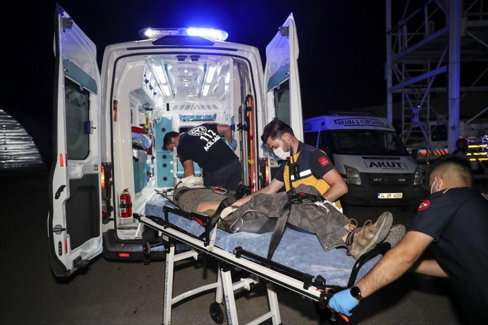 <p>2021 Afet Eğitim Yılı'nda afet farkındalık bilgilendirmeleri ile 56 milyon 677 bin 561 kişiye ulaşılmıştı. Geçtiğimiz yıl verilen bu eğitimlerin toplumsal davranış değişikliğine dönüşmesi amacıyla 2022 yılı da Afet Tatbikat Yılı olarak ilan edilmişti.</p>
<p> </p>