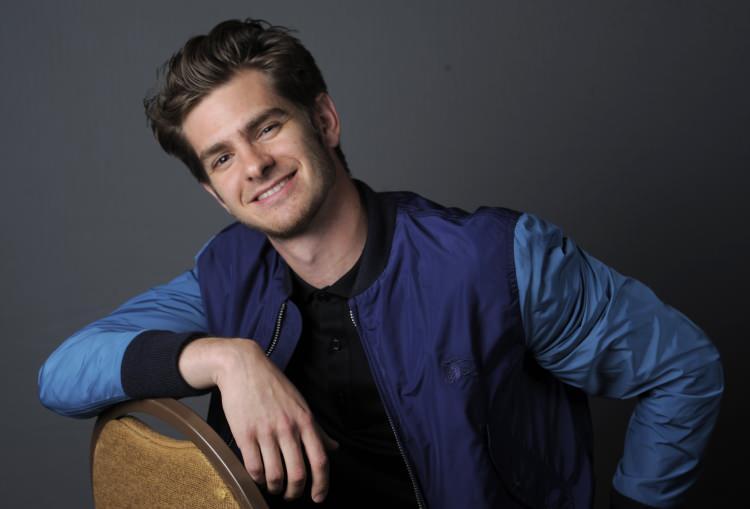 <p><strong>İngiliz asıllı oyuncu Andrew Garfield yeni filmi Silence için 6 ay boyunca oruç tuttuğunu açıkladı. Paylaşımlarla hayranlarıyla deneyimlerini paylaşan Garfield 'İnanılmaz bir deneyim oldu' dedi. </strong></p>