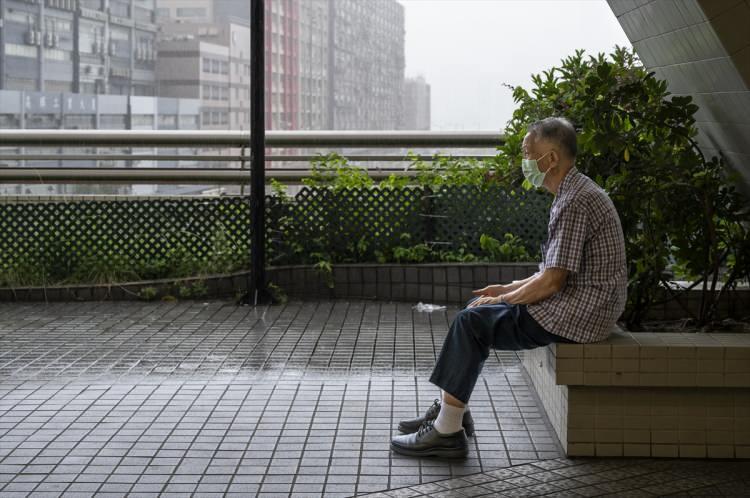 <p>Filipinler'in kuzeybatı açıklarında ortaya çıkan Ma-on tayfunu nedeniyle Çin'in Hong Kong Özel İdari Bölgesi'nde yüksek alarm düzeyine geçildi. </p>

<p> </p>
