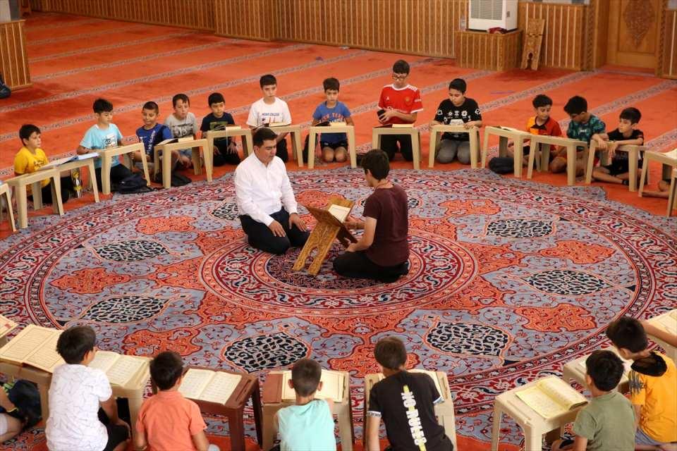 <p>Aralarında hiç bisikleti olmayanların da bulunduğu öğrenciler, hem motive oluyor hem de spor yapmanın heyecanını yaşıyor.</p>

<p> </p>
