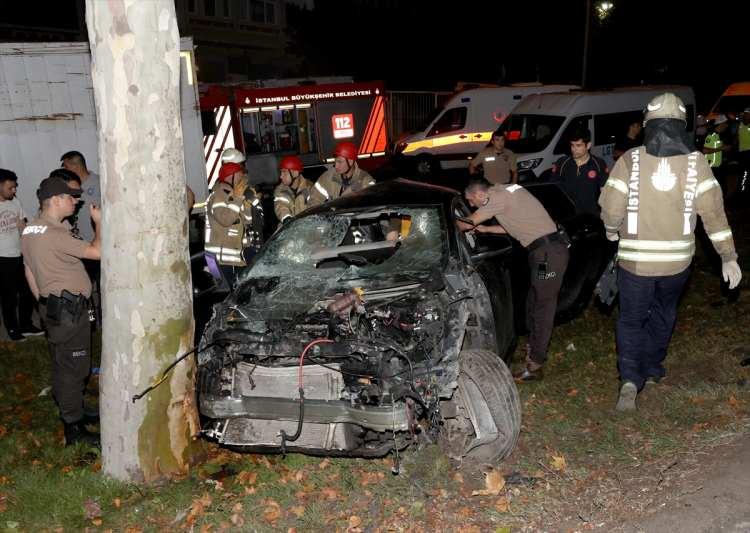 <p>Kaza yerinde hayatını kaybeden kişilerin cansız bedenleri Adli Tıp Kurumu morguna götürüldü. </p>