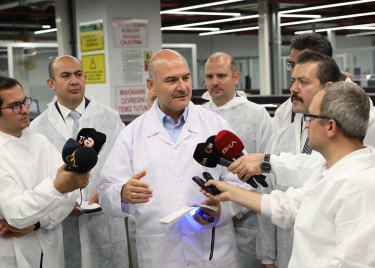 <p>Bu meselelerde birçok hesap edemediğimiz görünmeyen sorunlar çıkabilir. Buna rağmen; Nüfüs ve Vatandaşlık G. Bakanlığı'n takibi içerisinde zamanında, iyi bir gayretle bu çalışmayı ağustos ayı tamamlanmadan bitirdik. </p>