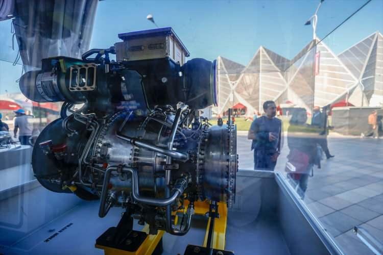 <p><strong>"MOTOR PARÇALARI ÜRETİMİNDE ÇOK İYİ BİR YERDEYİZ"</strong></p>

<p> </p>

<p>Türkiye'nin motor üretimi konusunda dünyada önemli bir yerde bulunduğunu belirten Akşit, şunları kaydetti:</p>

